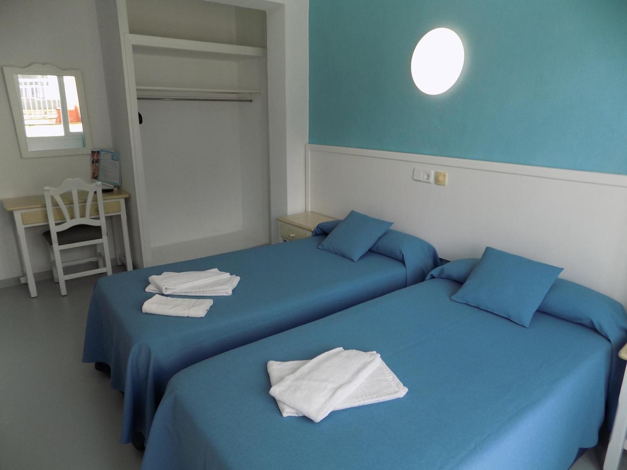 Hostal Villa Maruja El Arenal  Værelse billede