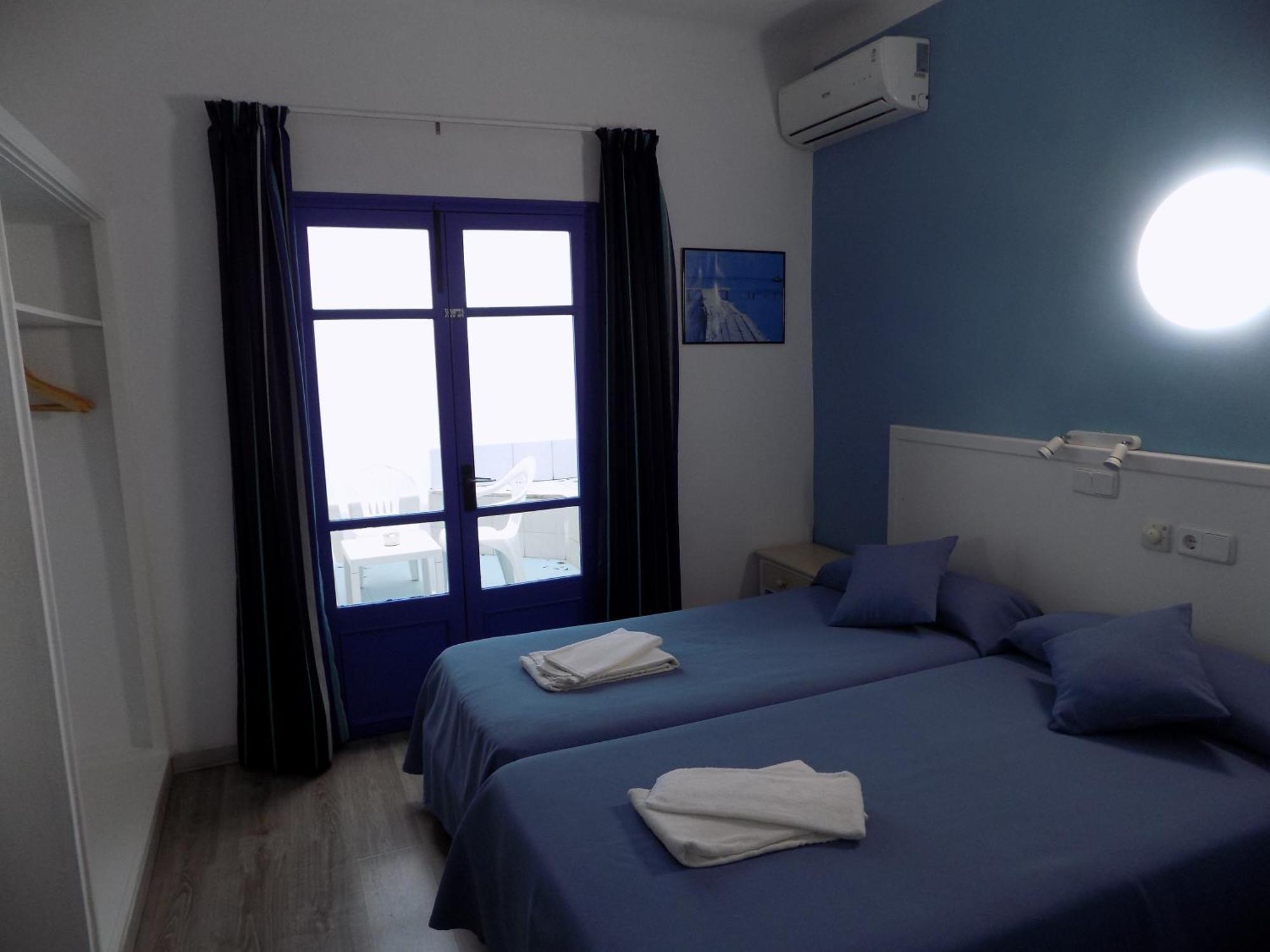 Hostal Villa Maruja El Arenal  Værelse billede