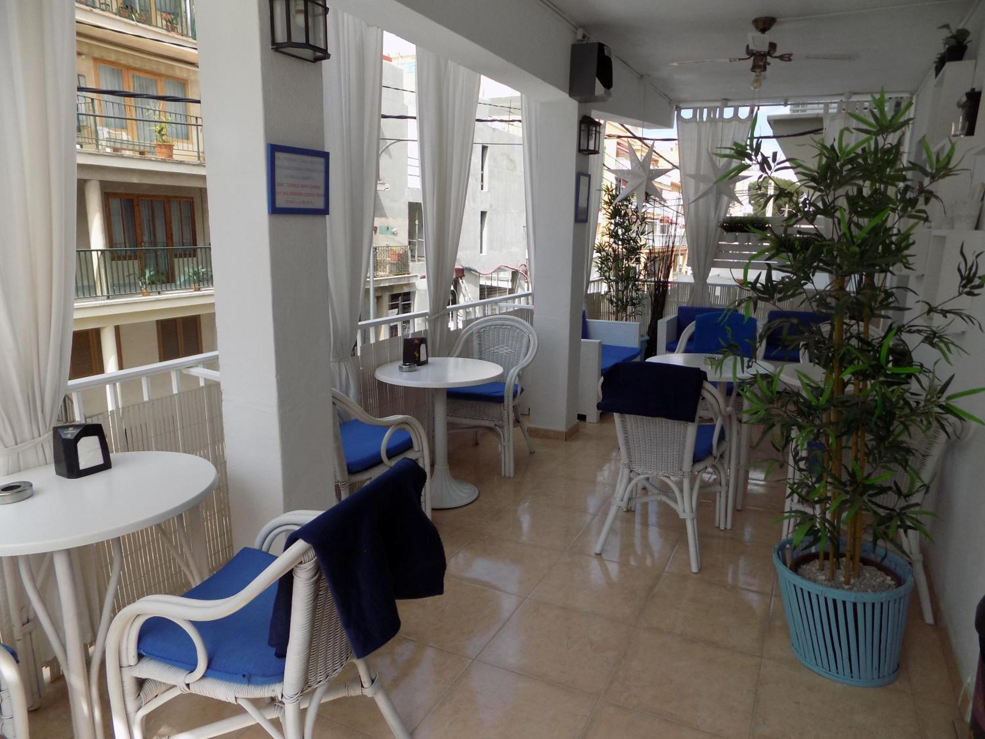 Hostal Villa Maruja El Arenal  Eksteriør billede